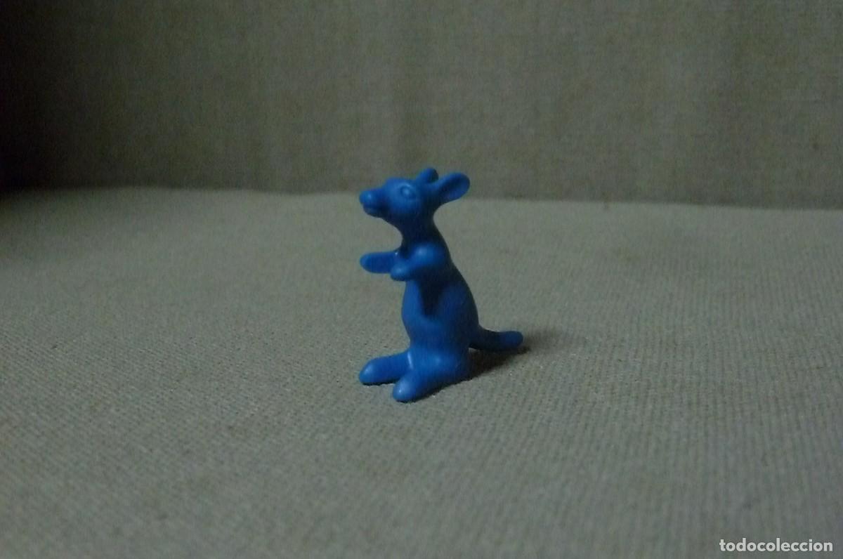 Playmobil: Cr&iacute;a canguro, azul. Playmobil.