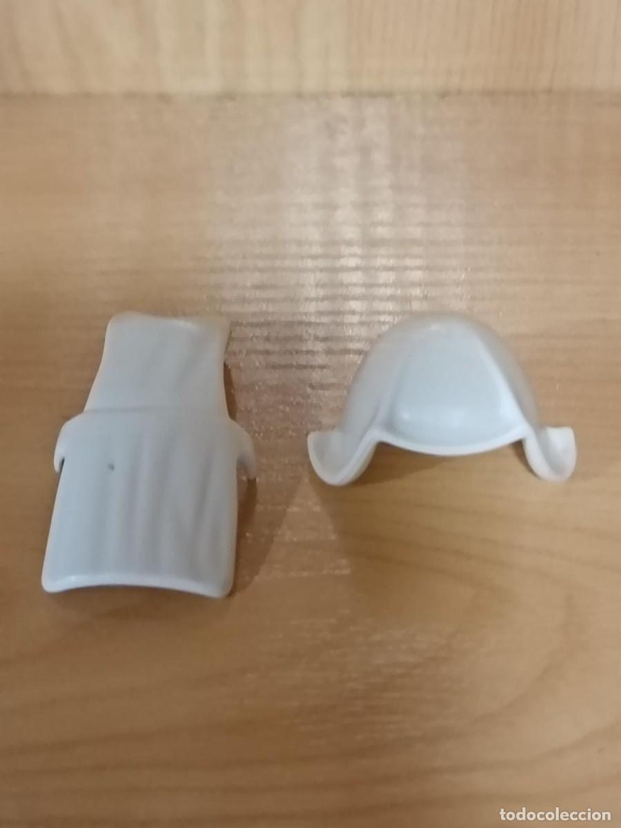 Playmobil: PLAYMOBIL LOTE COFIA Y DELANTAL BLANCO - 25/12/15