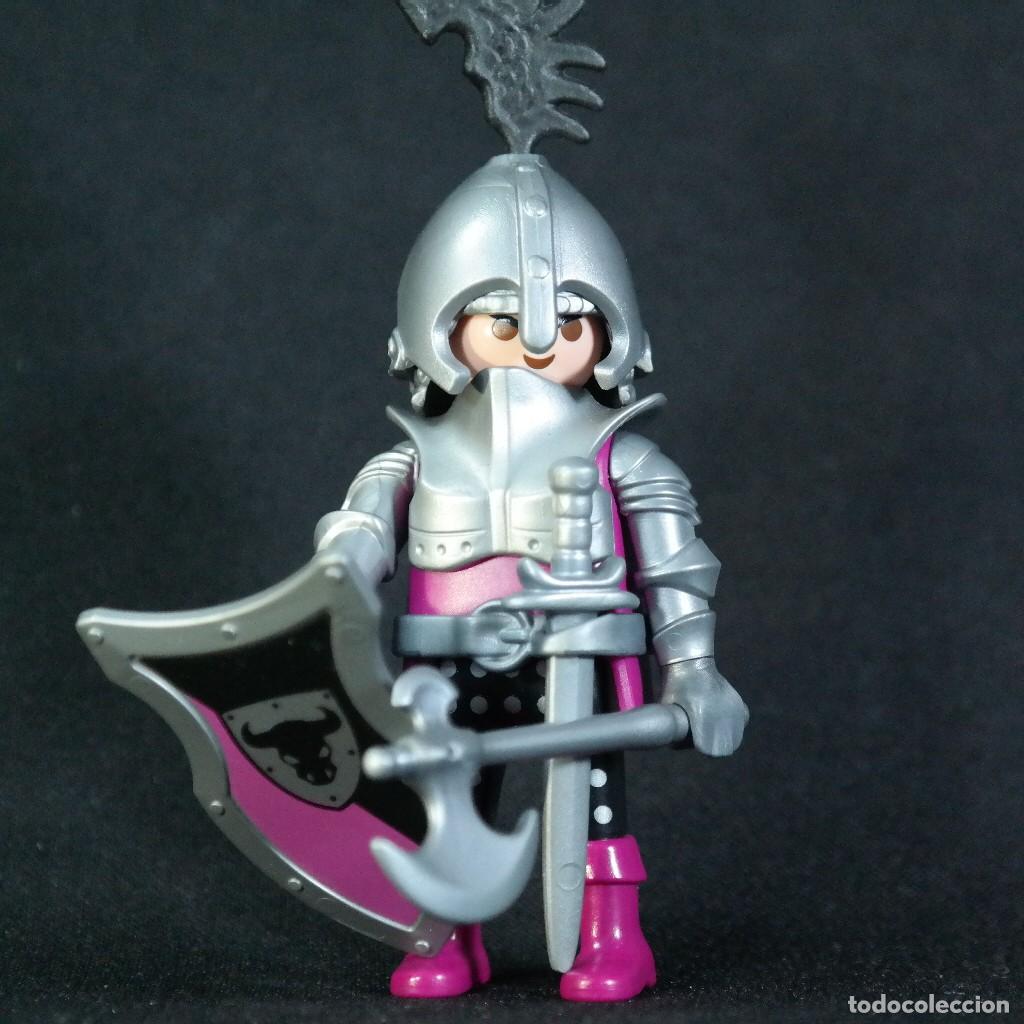 Playmobil: Playmobil caballero barbaro con escudo ☼