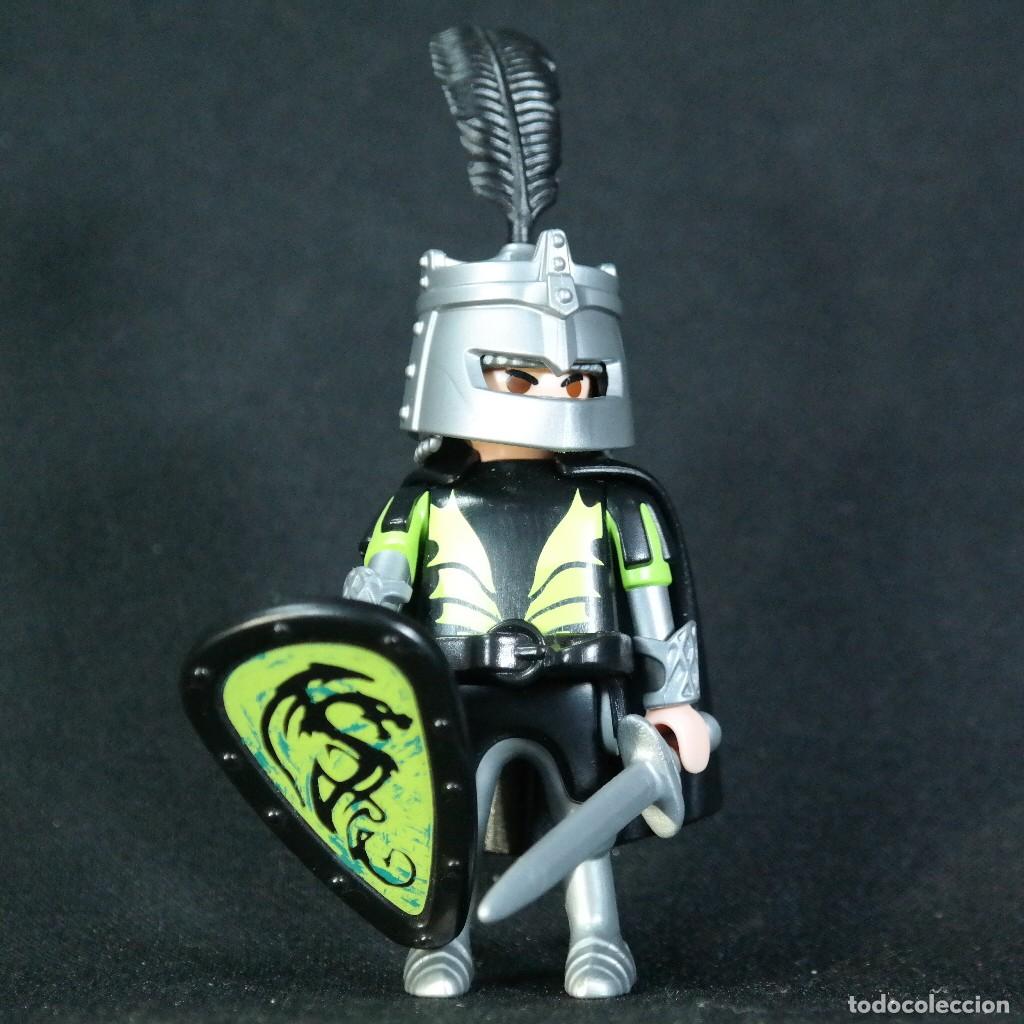 Playmobil: Playmobil caballero medieval con pluma negra ☼