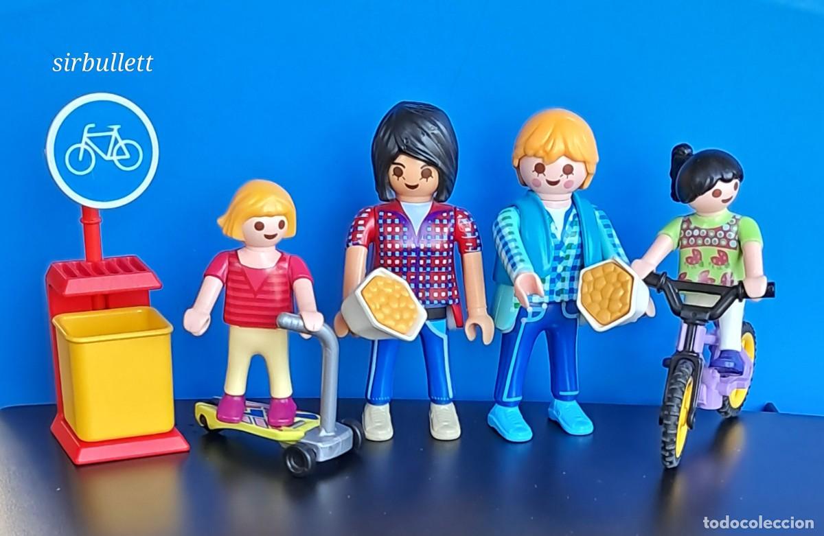Playmobil: Figuras en el parque de playmobil. Pat&iacute;n bicicleta papelera