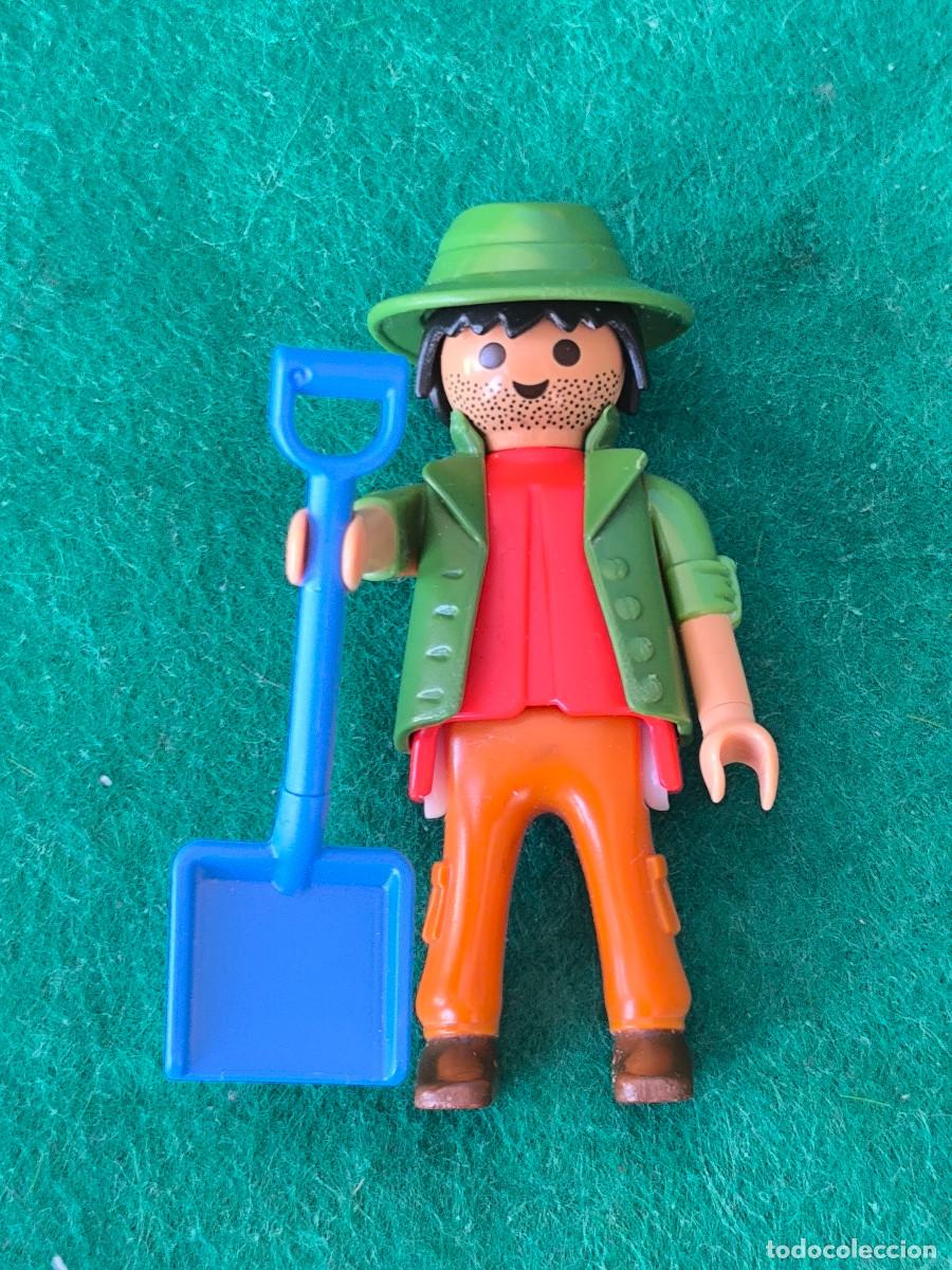 Playmobil: playmobil figura campesino agricultor jardinero obrero sombrero verde rojo con pala city ciudad