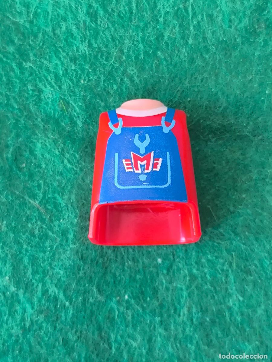 Playmobil: Playmobil cuerpo torso rojo peto azul mec&aacute;nico alba&ntilde;il fontanero obrero construcci&oacute;n city ciudad