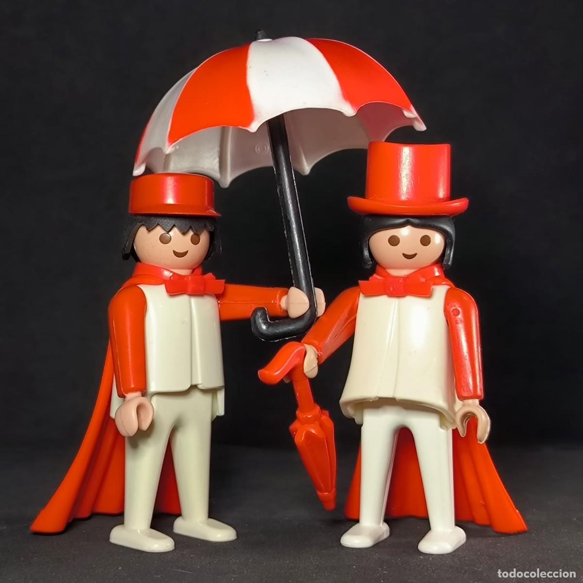 Playmobil: Playmobil dos figuras con paraguas ☼