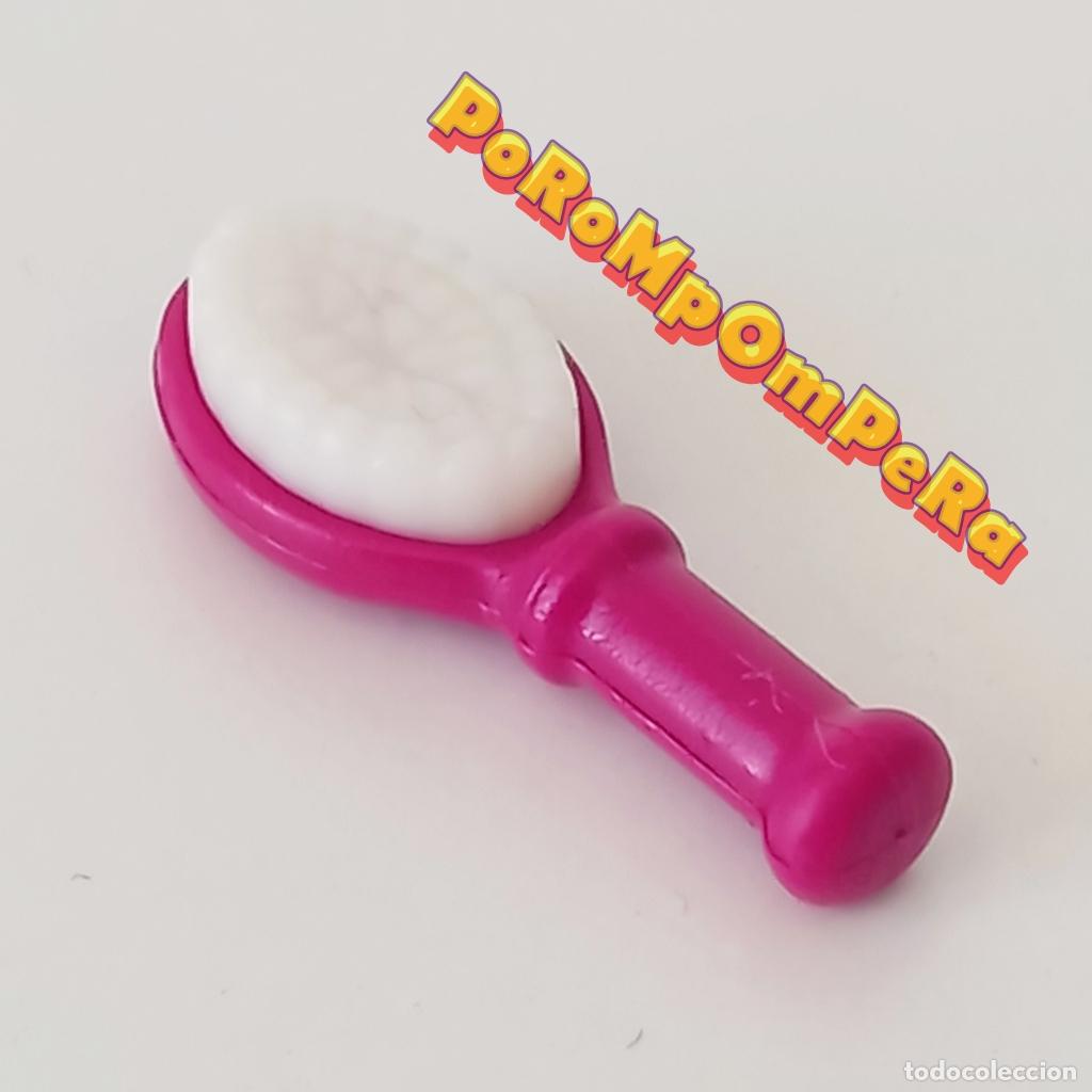 Playmobil: PLAYMOBIL CEPILLO PELO MAGENTA PEINE CUARTO BA&Ntilde;O VICTORIANO HADA PRINCESA REINA PELUQUER&Iacute;A i8