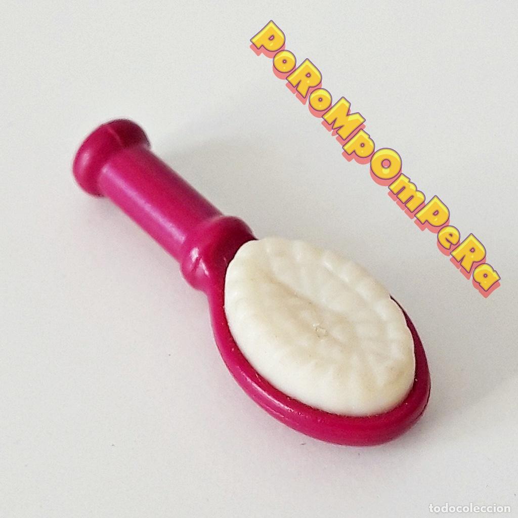 Playmobil: PLAYMOBIL CEPILLO PELO MAGENTA PEINE CUARTO BA&Ntilde;O VICTORIANO HADA PRINCESA REINA PELUQUER&Iacute;A HDA