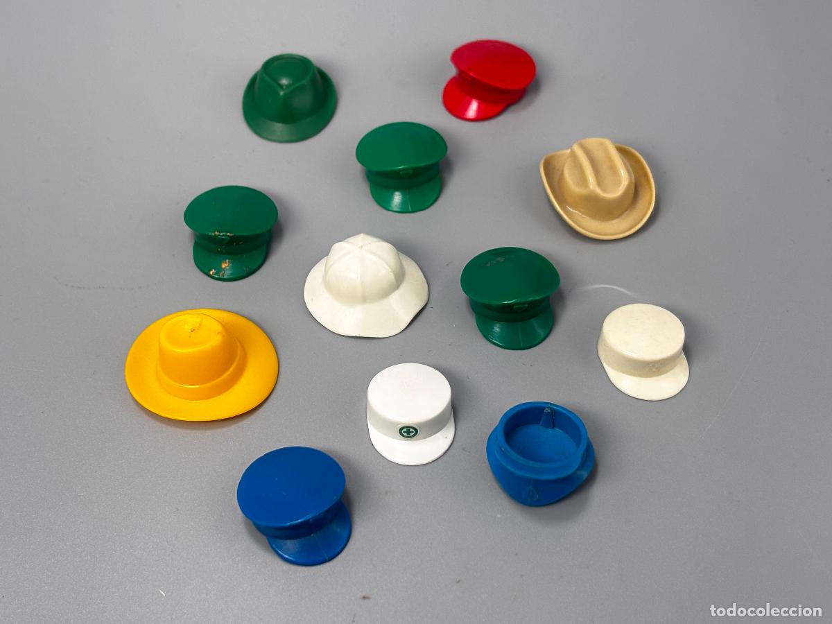 Playmobil: Playmobil lote gorro sombrero primera &eacute;poca con triangulo en la parte trasera
