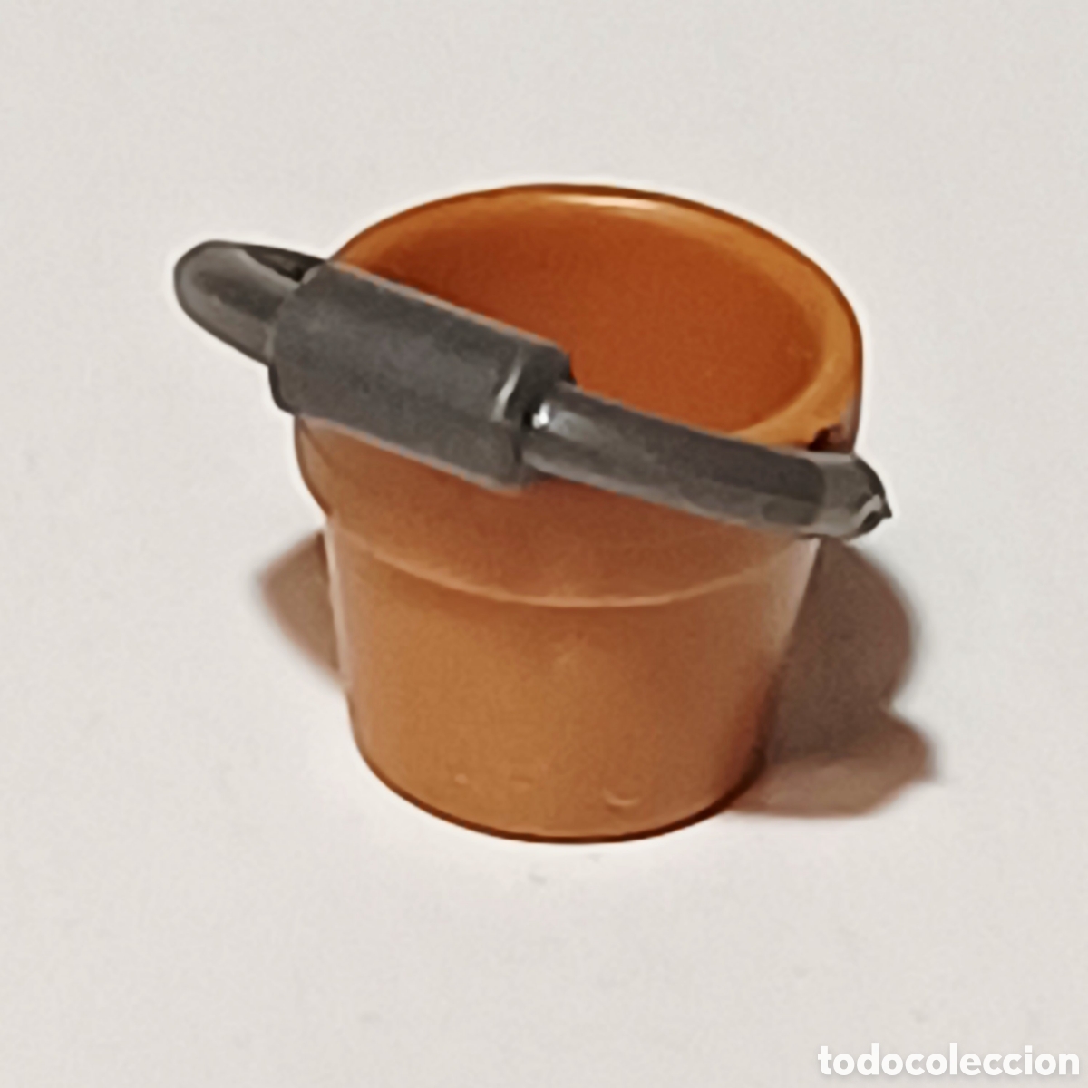 Playmobil: Pieza playmobil cubo peque&ntilde;o marron asa negra ni&ntilde;o playa oeste wester