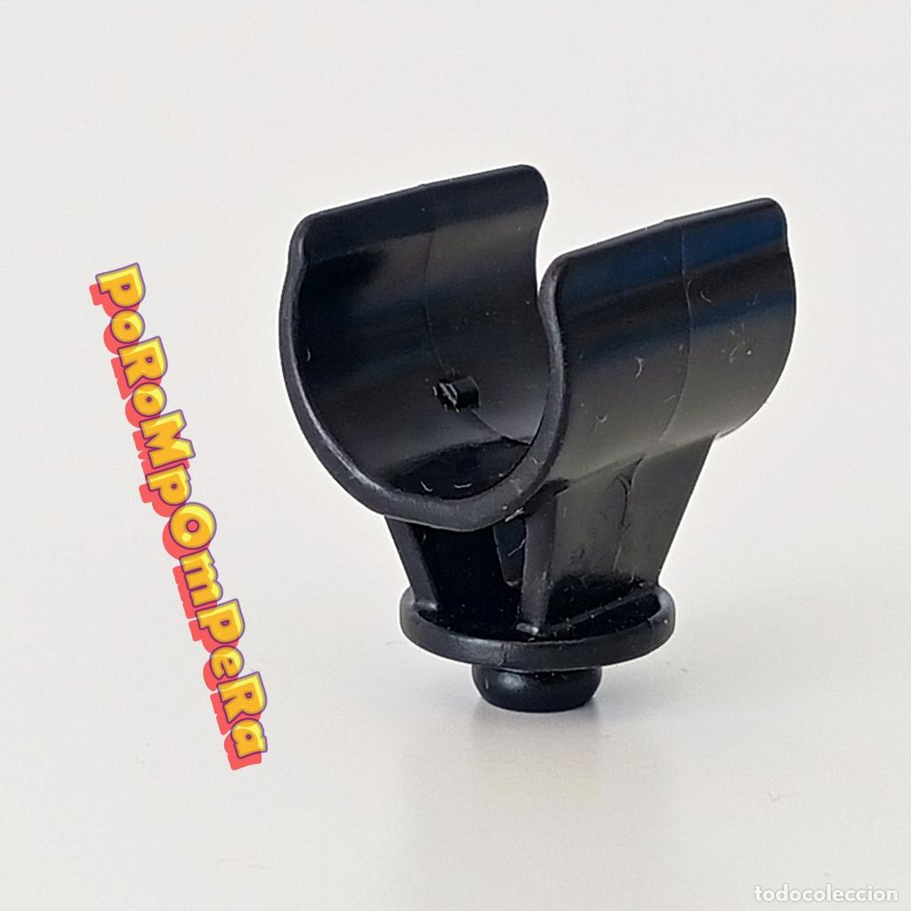 Playmobil: PLAYMOBIL ENGANCHE NEGRO PARA LINTERNA NAVE DE ATAQUE SPY TEAM 5286 5287 AVI&Oacute;N MEGA MASTERS R1