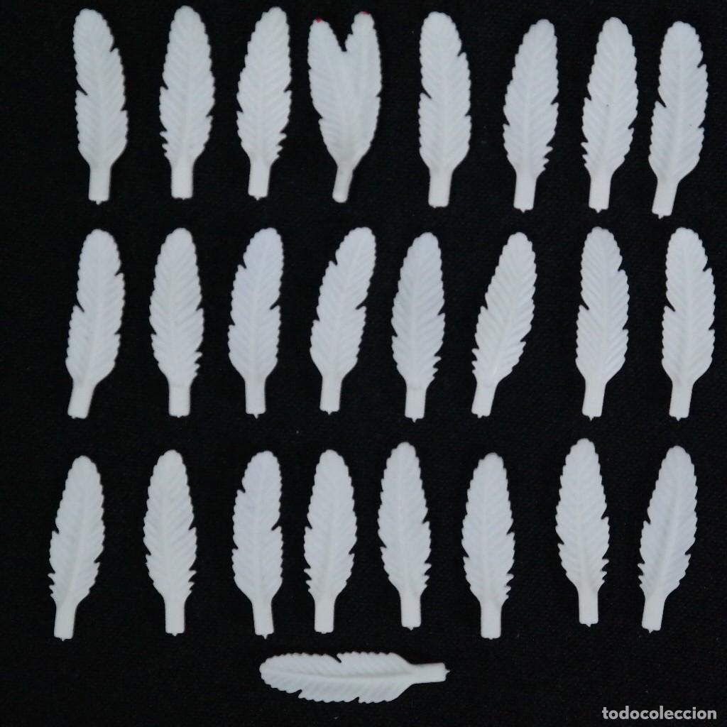 Playmobil: Playmobil plumas totalmente blancas goma excelente estado