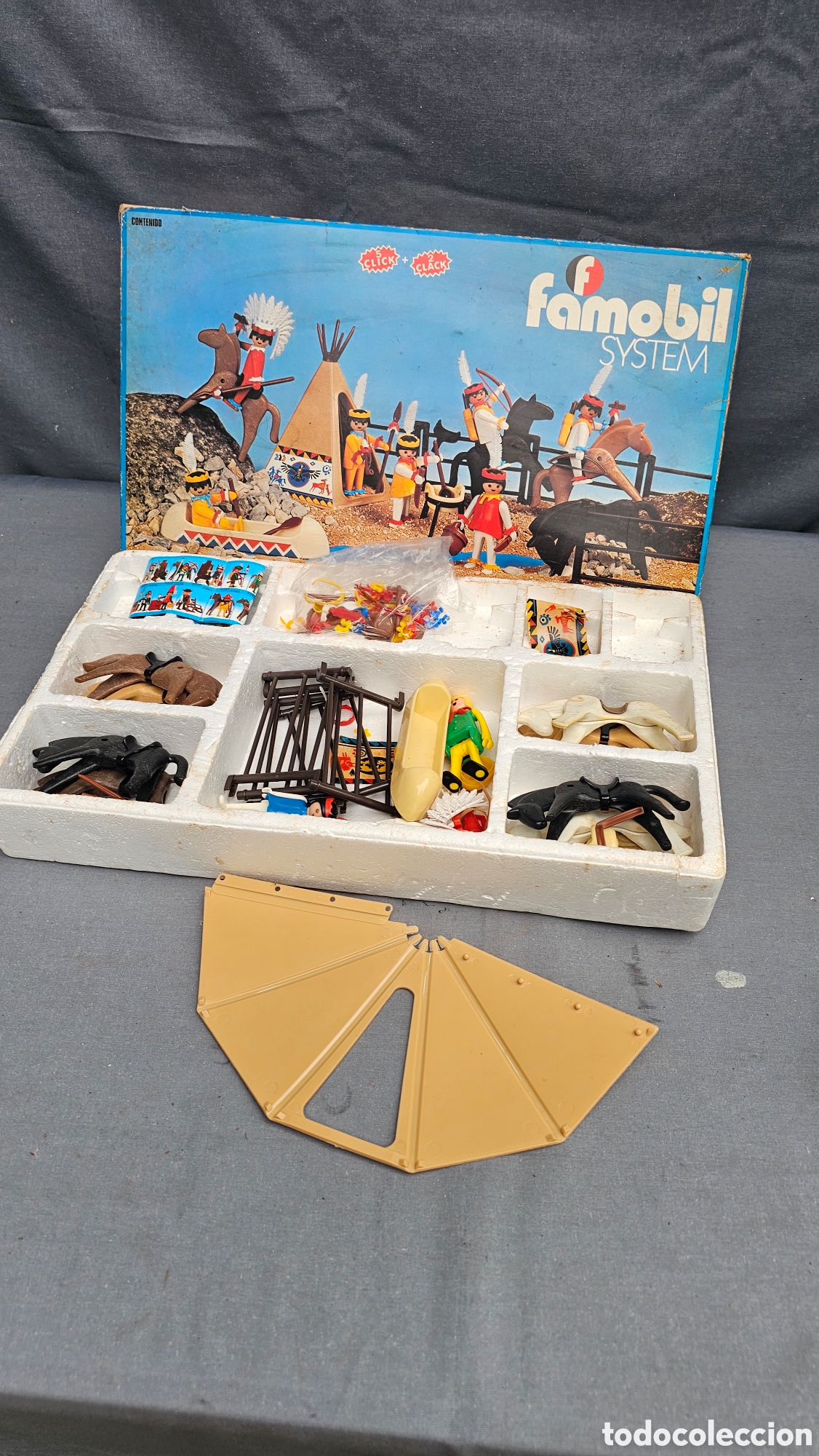 Playmobil: Antiguo Famobil d&eacute;cada de los 70