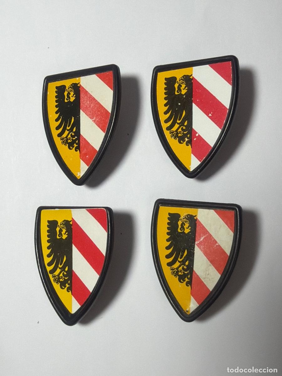 Playmobil: LOTE Escudo primera &eacute;poca dif&iacute;cil bandera armadura arma medieval accesorio complemento playmobil