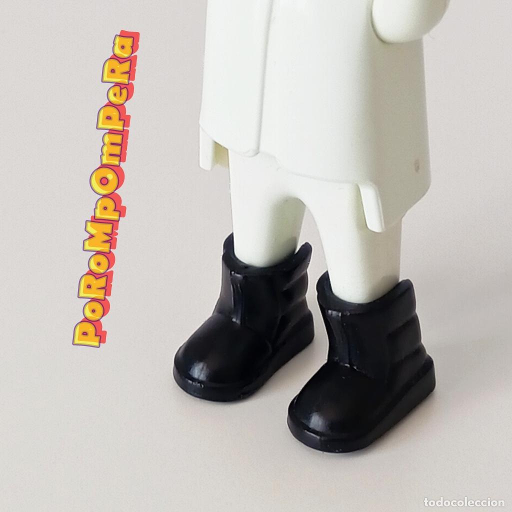 Playmobil: PLAYMOBIL PAREJA BOTA NEGRA INVIERNO CALZADO NIEVE CUSTOM/COMPLETAR PAP&Aacute; NOEL SANTA CLAUS U1