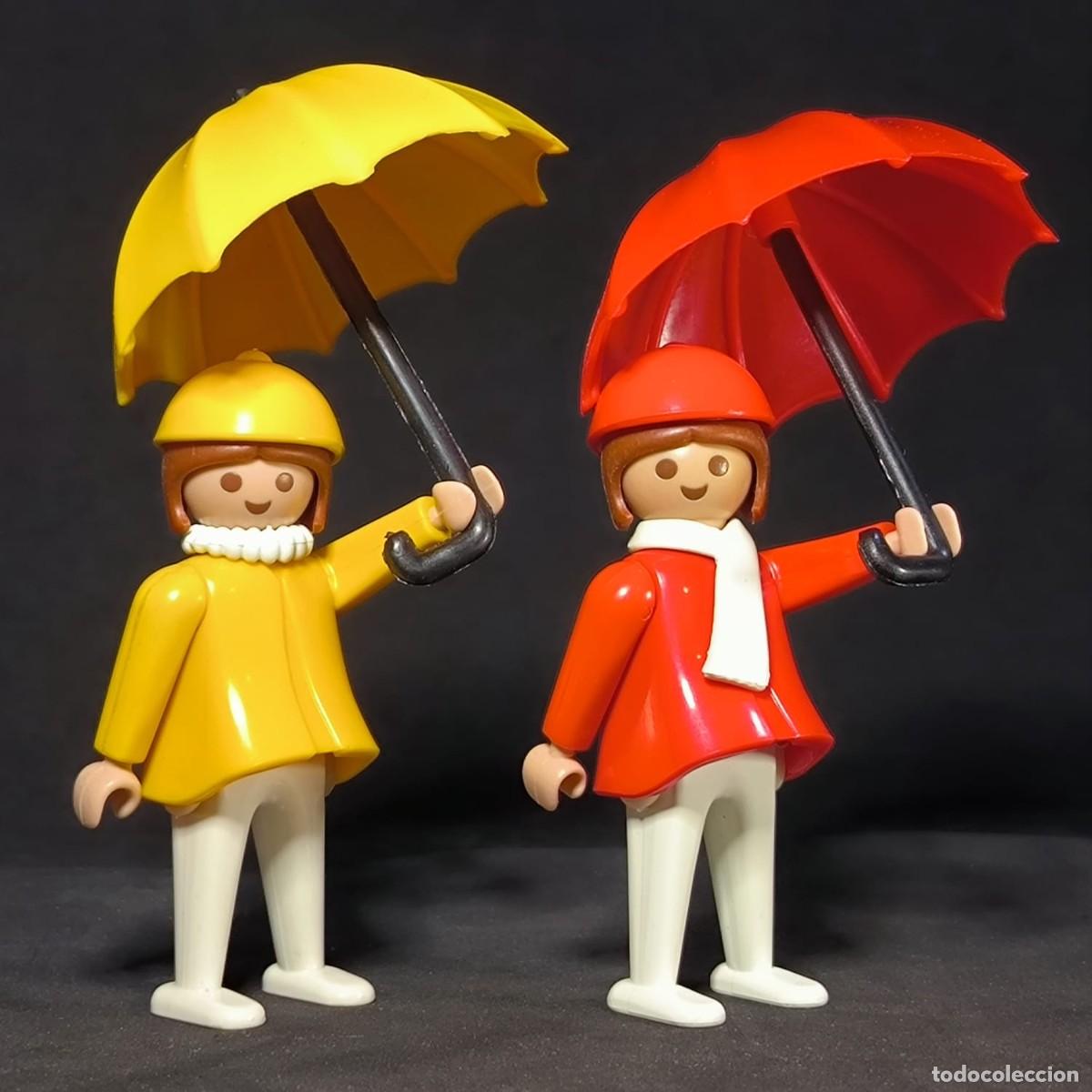 Playmobil: Playmobil dos figuras con paraguas ☼