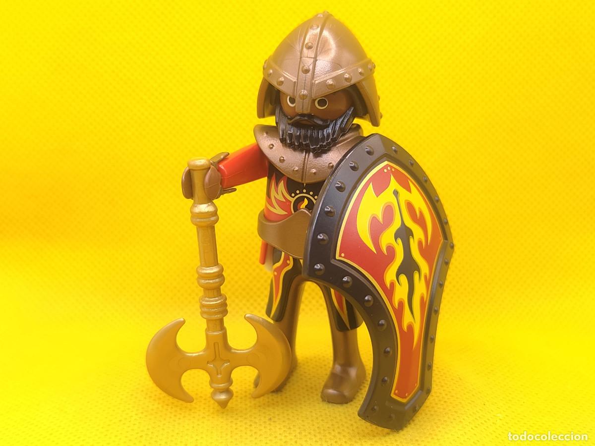 Playmobil: Playmobil Caballero Novelmore con hacha doble de combate