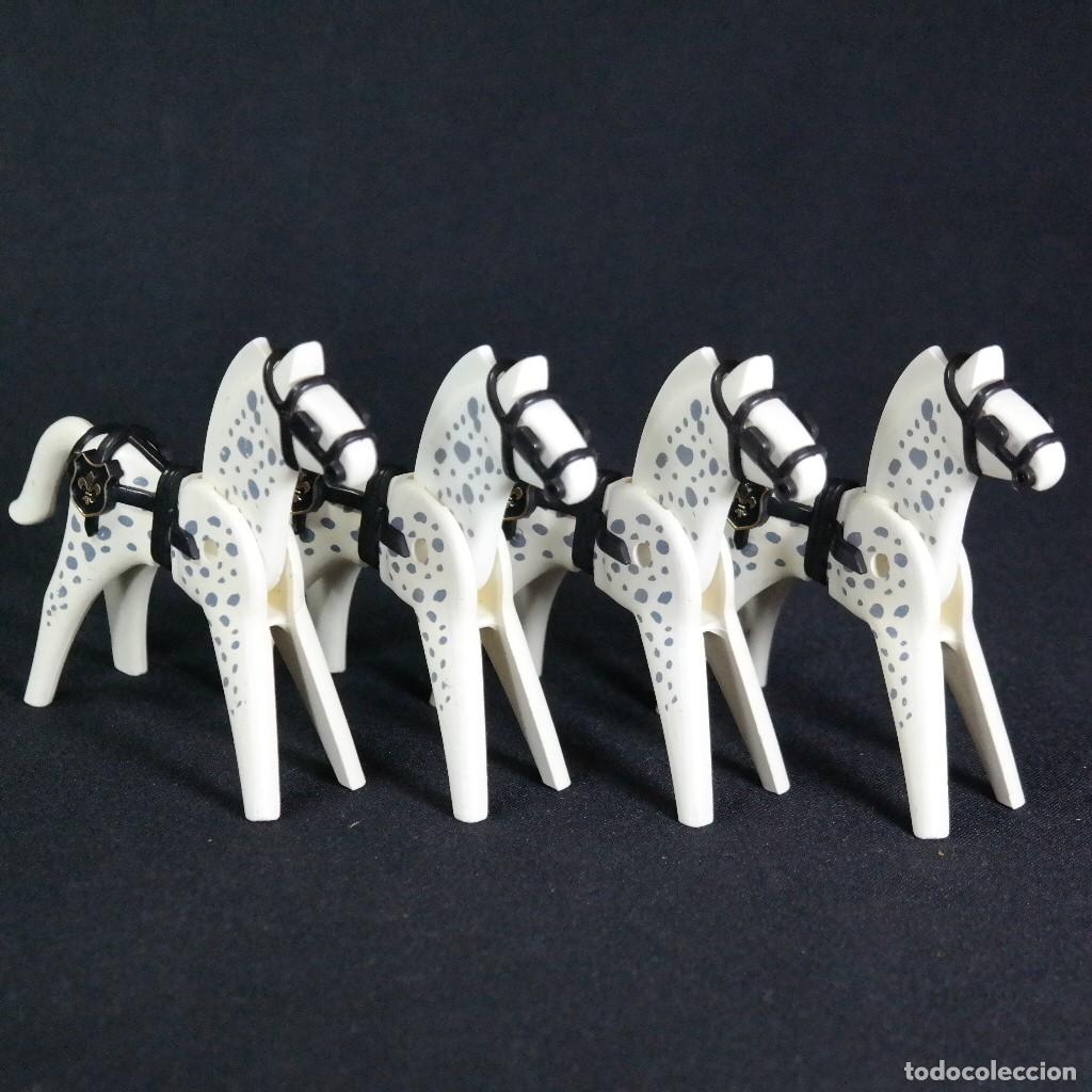 Playmobil: Playmobil 4 caballos blancos ☼