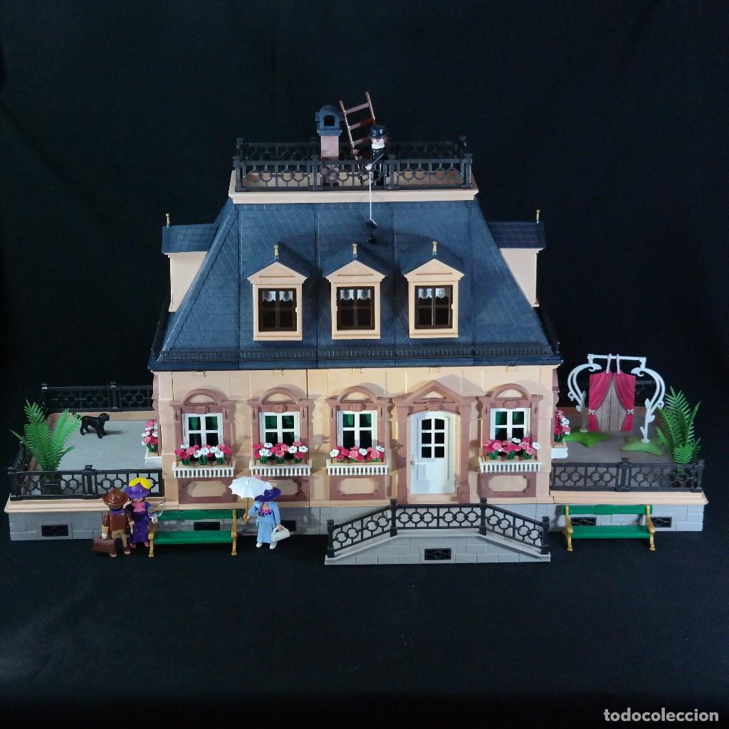Playmobil: Playmobil GRAN MANSION victoriana excelente estado con 2 terrazas, 4 figuras y accesorios ☼