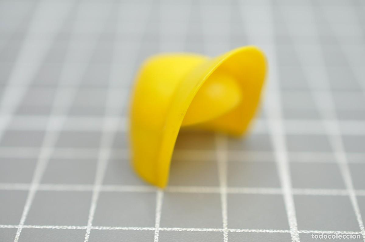 Playmobil: WSK087 Playmobil, sombrero amarillo mujer