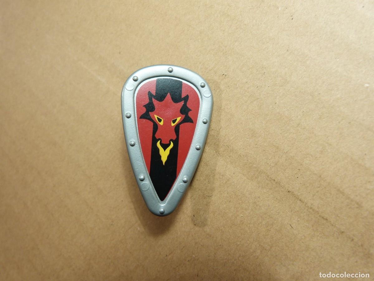 Playmobil: Escudo gris rojo Caballero del Dragon epoca medieval accesorio de Playmobil