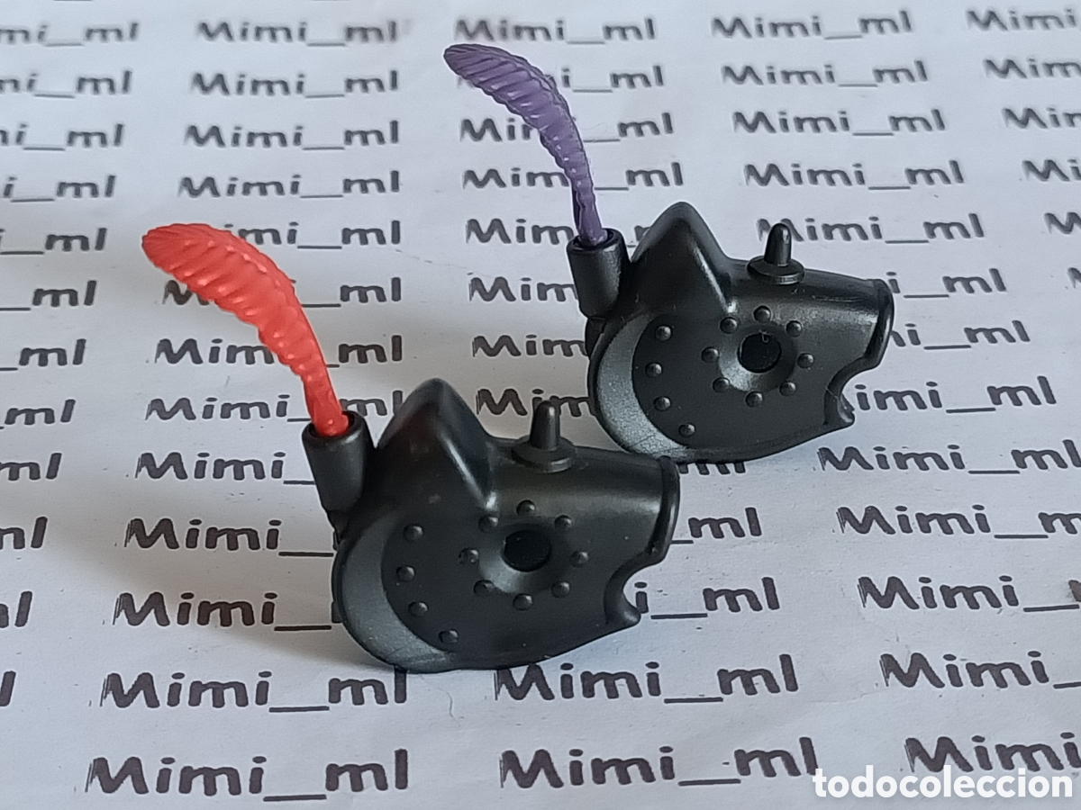 Playmobil: Playmobil 2 cascos con plumas caballo medieval m&aacute;scaras