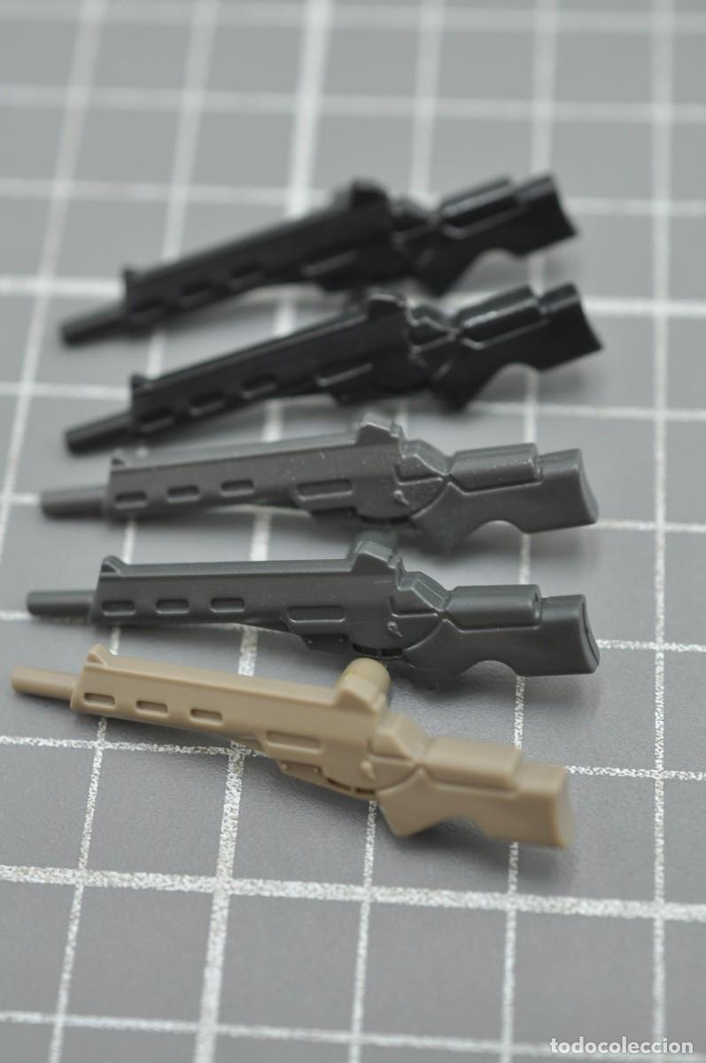 Playmobil: wsk095 PLAYMOBIL, 5 rifles asalto 3 colores