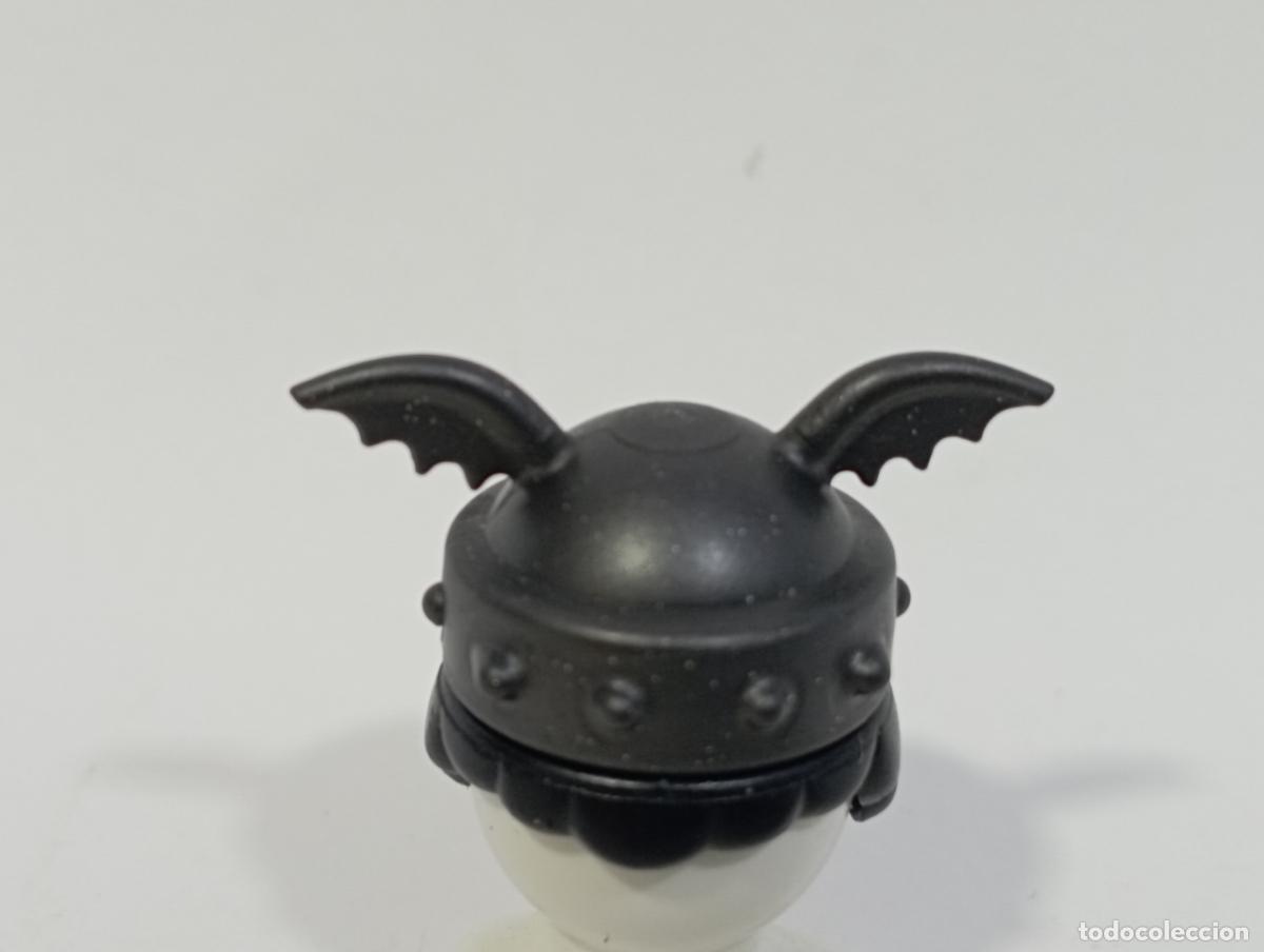 Playmobil: PLAYMOBIL CASCO VIKINGO MEDIEVAL ARMAS