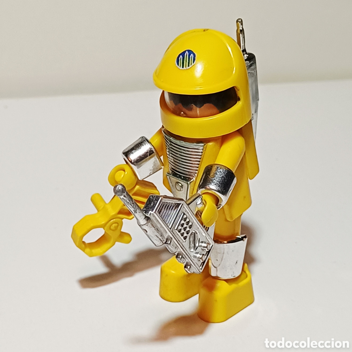 Playmobil: Figura Playmobil playmospace astronauta amarillo CON visera interior