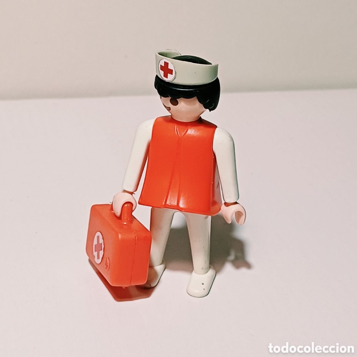 Playmobil: Figura Playmobil enfermera cofia clinica ambulancia ref. 3456