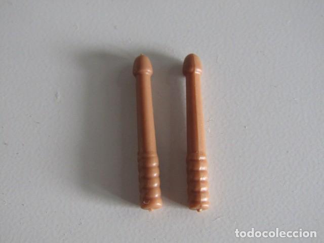 Playmobil: DIFICIL JUEGO DE BAQUETAS BEIGES PARA TAMBOR GUERREROS INDIOS PLAYMOBIL