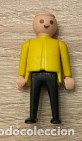 Playmobil: PLAYMOBIL - HOMBRE CON CAMISA AMARILLA Y PANTAL&Oacute;N NEGRO - GEOBRA - 1974