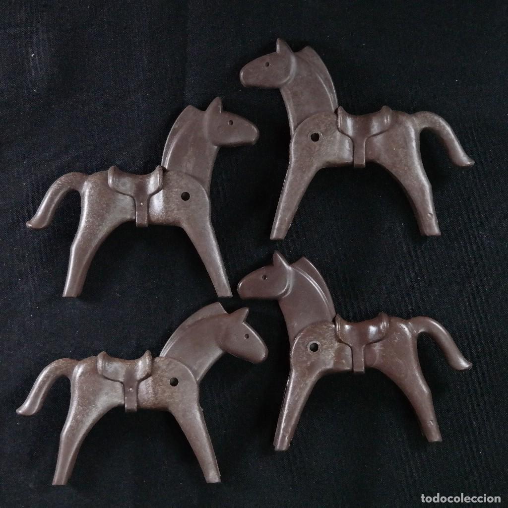 Playmobil: Playmobil 4 caballos con monturas fijas ☼