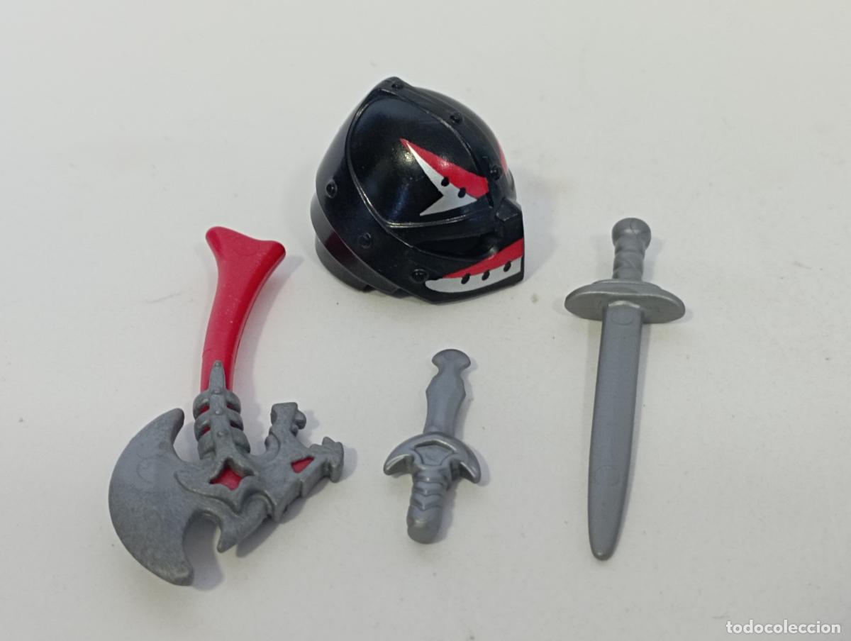 Playmobil: PLAYMOBIL CASCO HACHA DAGA Y ESPADA MEDIEVAL