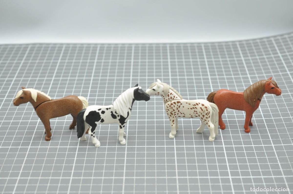 Playmobil: WSK096 Playmobil, 4 caballos poni