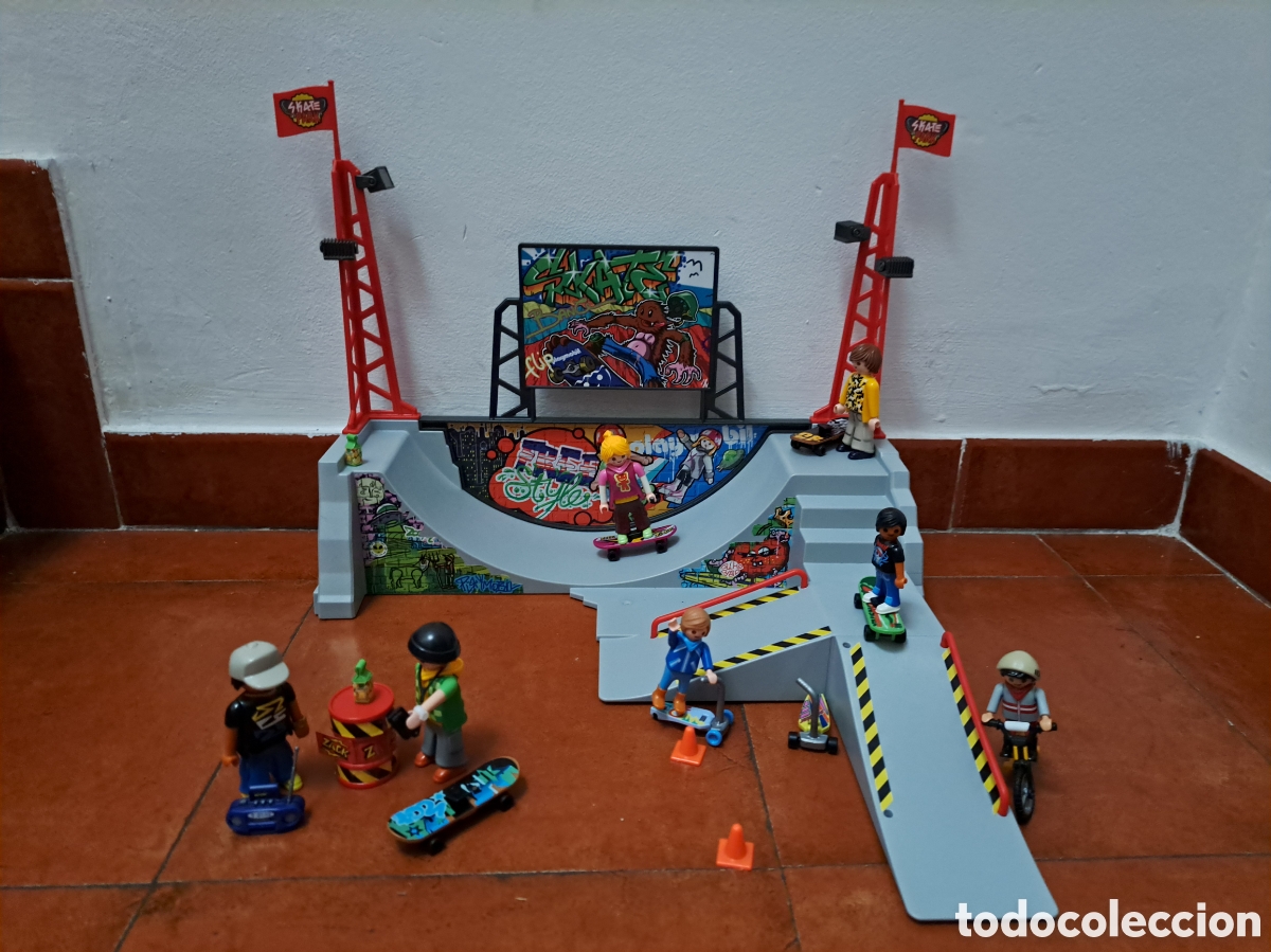 Playmobil: PLAYMOBIL SET 70168 - PARQUE SKATE - CONTIENE CAJA Y LIBRITO