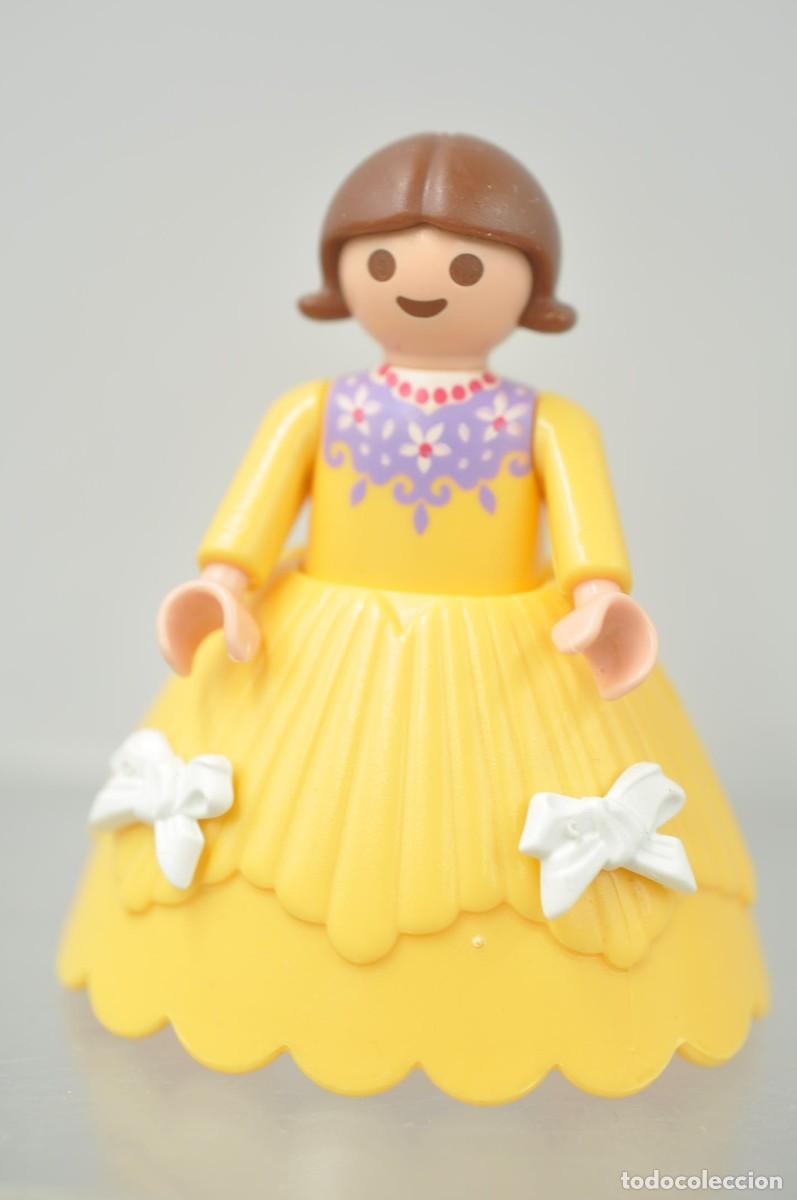 Playmobil: wsk097 PLAYMOBIL, figura mujer, ni&ntilde;a vestido