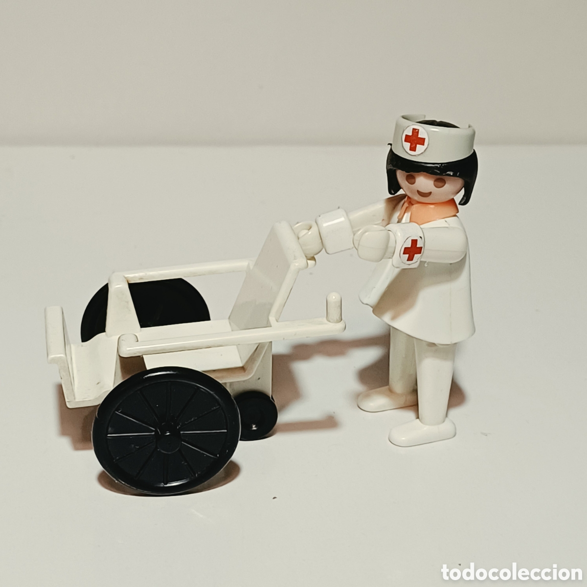 Playmobil: Figura Playmobil hospital clinica enfermera con silla ruedas primera epoca ref. 3362