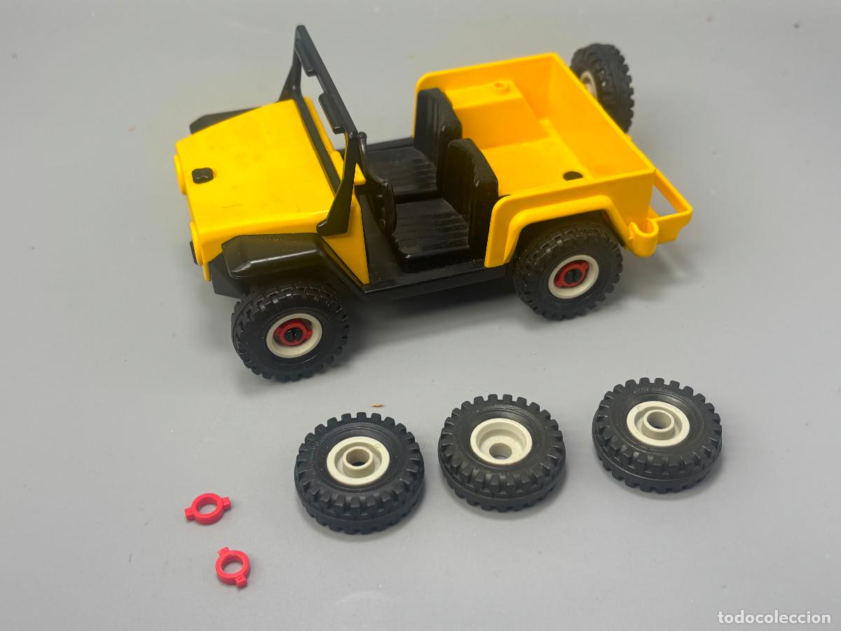 Playmobil: Playmobil 3434 3437 jeep amarillo estaci&oacute;n de servicio