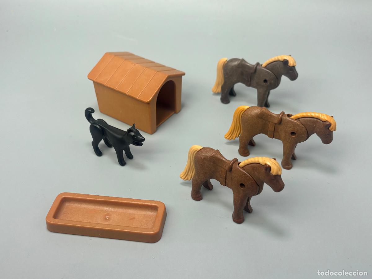 Playmobil: Playmobil lote perro caseta comedero y ponis