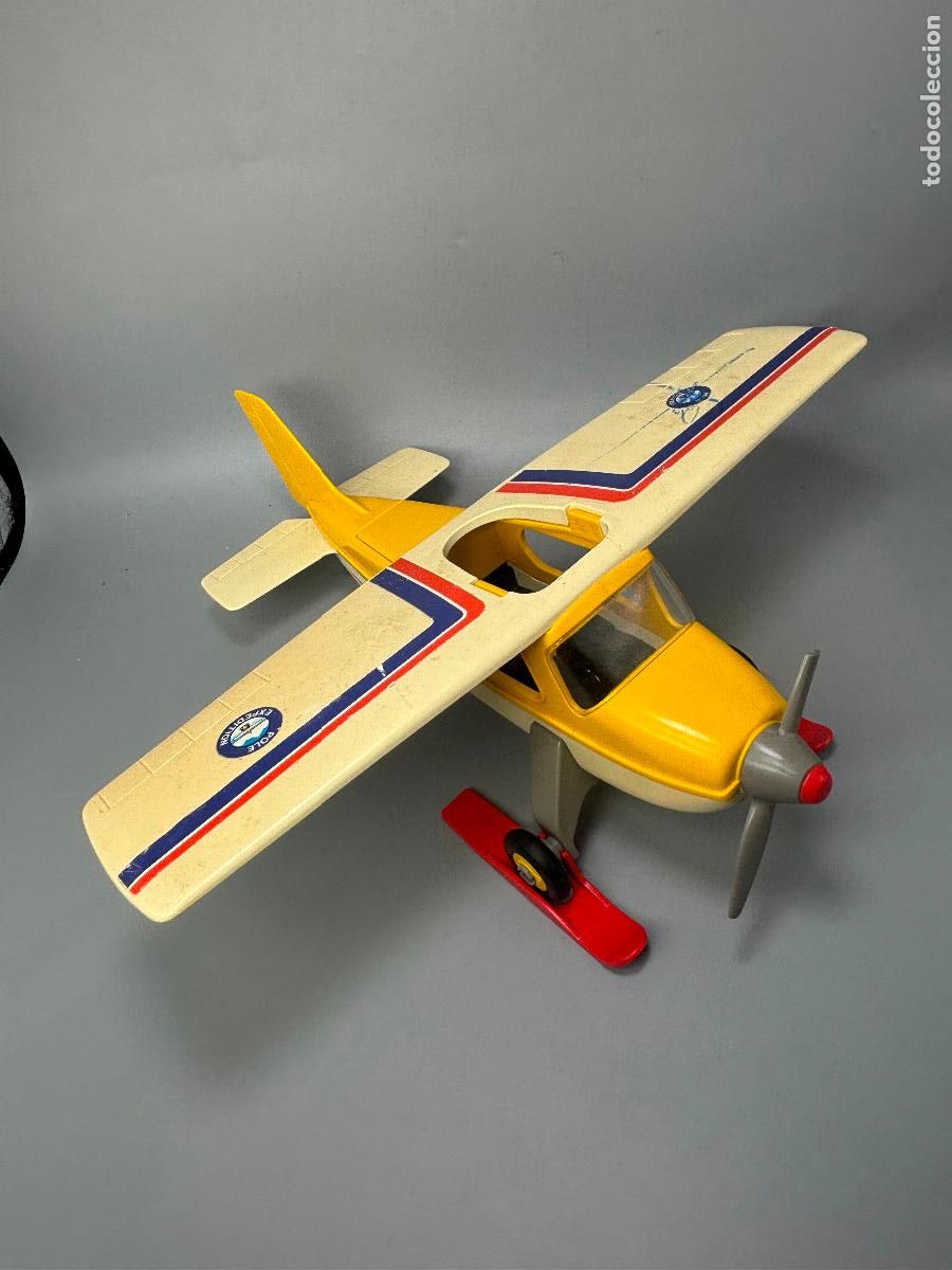 Playmobil: Playmobil 3457 avioneta &aacute;rtico se le cae un pat&iacute;n h&eacute;lice rota grieta ala