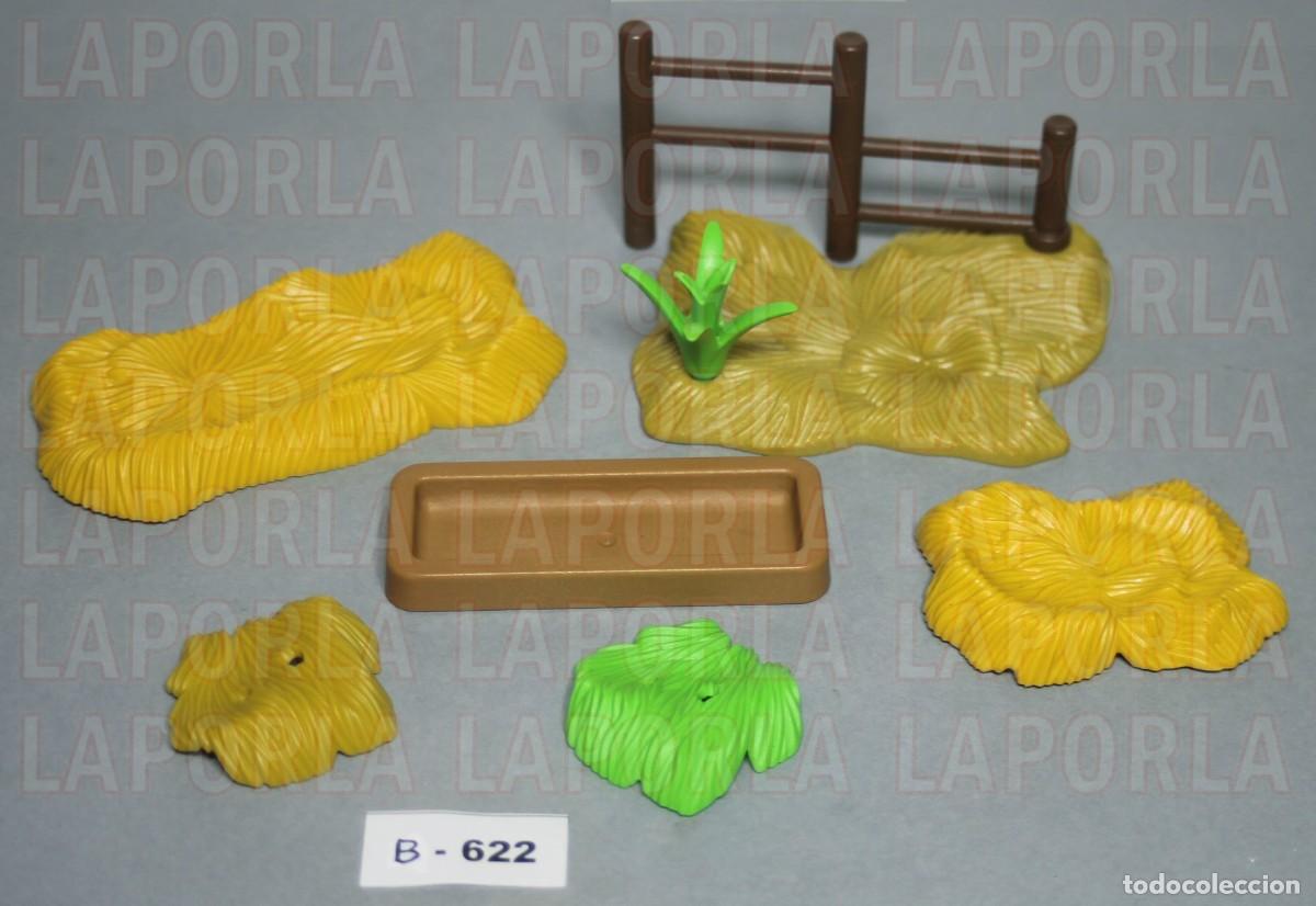 Playmobil: PLAYMOBIL NAVIDAD ACCESORIOS BEL&Eacute;N PORTAL GRANJA PESEBRE (B-622)
