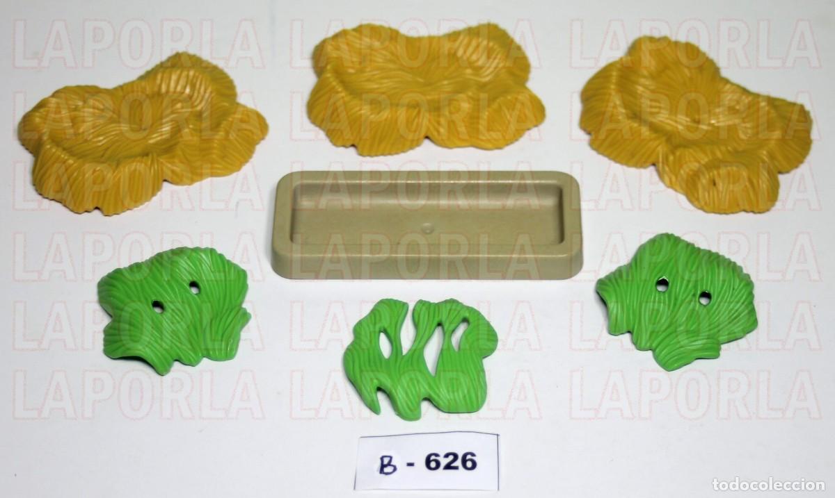 Playmobil: PLAYMOBIL NAVIDAD ACCESORIOS BEL&Eacute;N PORTAL PESEBRE COMEDERO GRANJA (B-626)