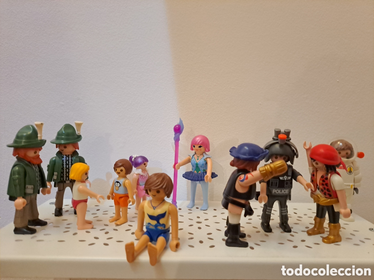 Playmobil: LOTE 29 FIGURAS PLAYMOBIL VARIADAS - Foto 2
