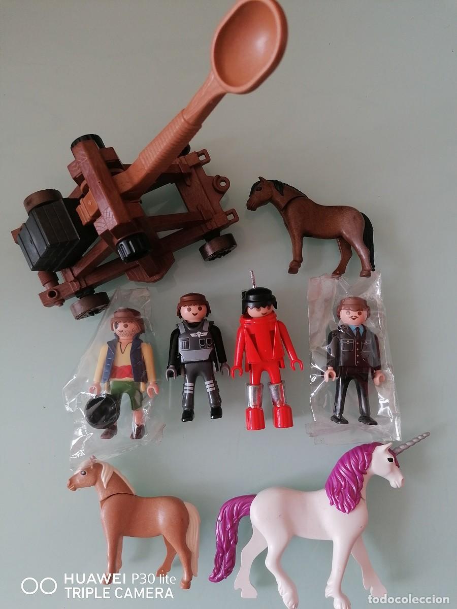 Playmobil: lote playmobil, unicornio , catapulta 2 caballos, y mu&ntilde;ecos