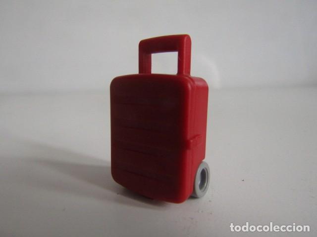 Playmobil: DIFICIL MALETA DE VIAJES ROJA DE RUEDAS AEROPUERTO AUTOBUS PLAYMOBIL