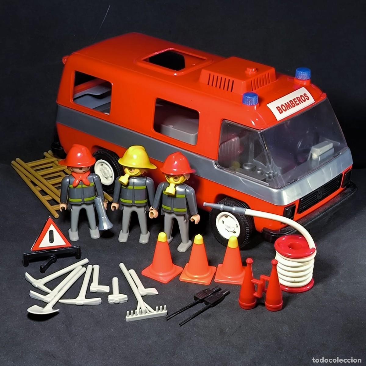 Playmobil: Playmobil furgon bomberos con accesorios y tripulacion ☼