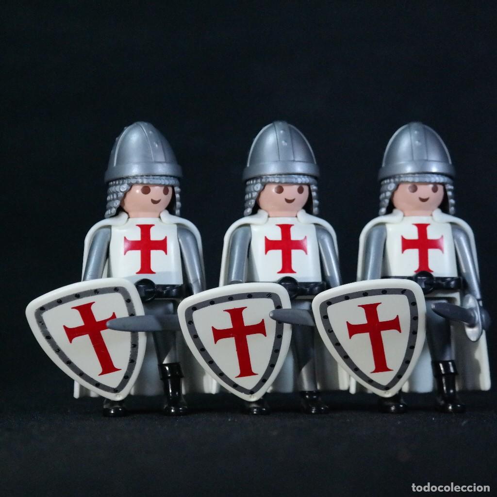 Playmobil: Playmobil 3 caballeros cruzados con capas largas ☼