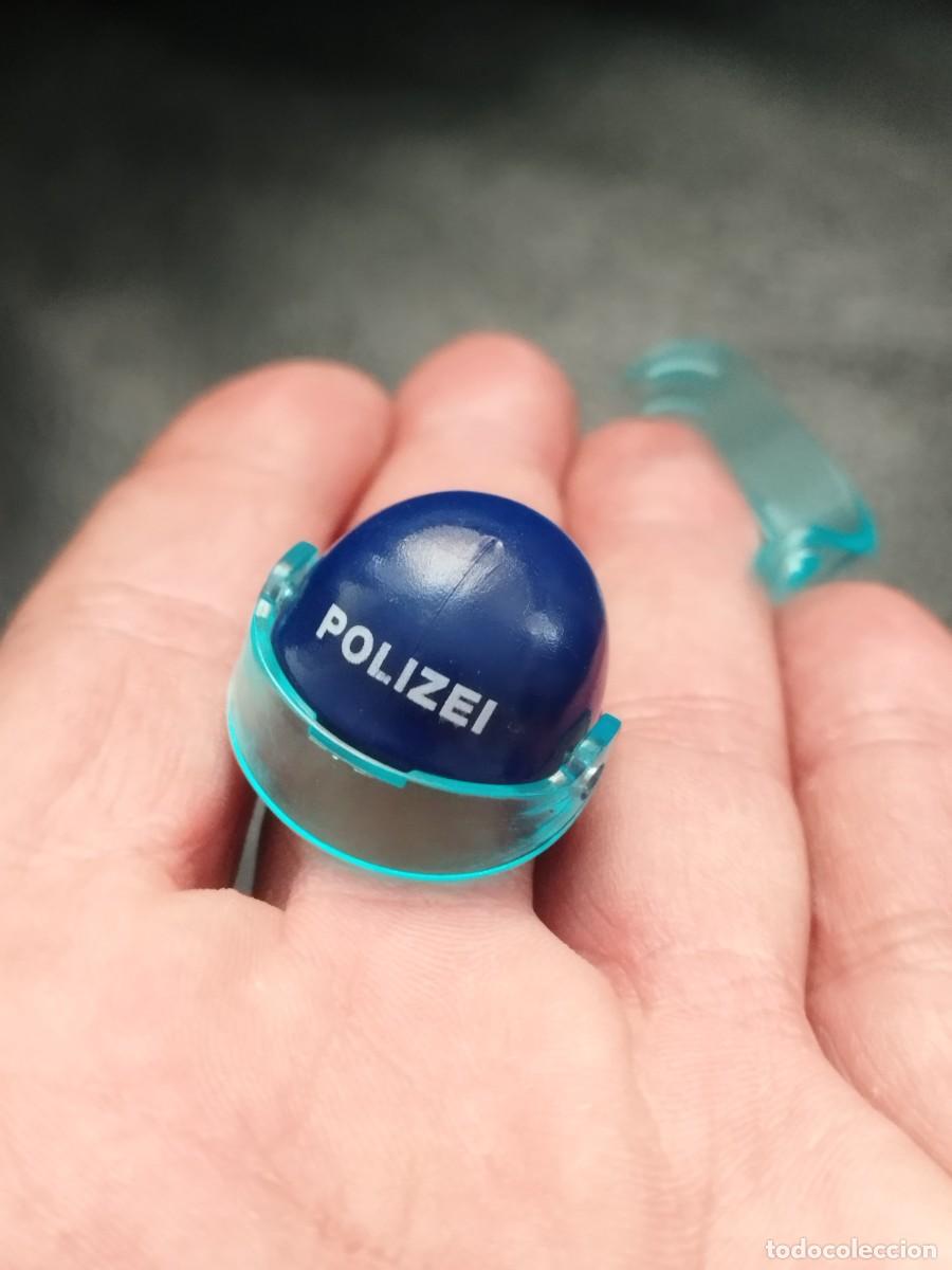 Playmobil: Figura Playmobil. Casco con visera m&aacute;s visera de respuesto. De polic&iacute;a, polzei alem&aacute;n.