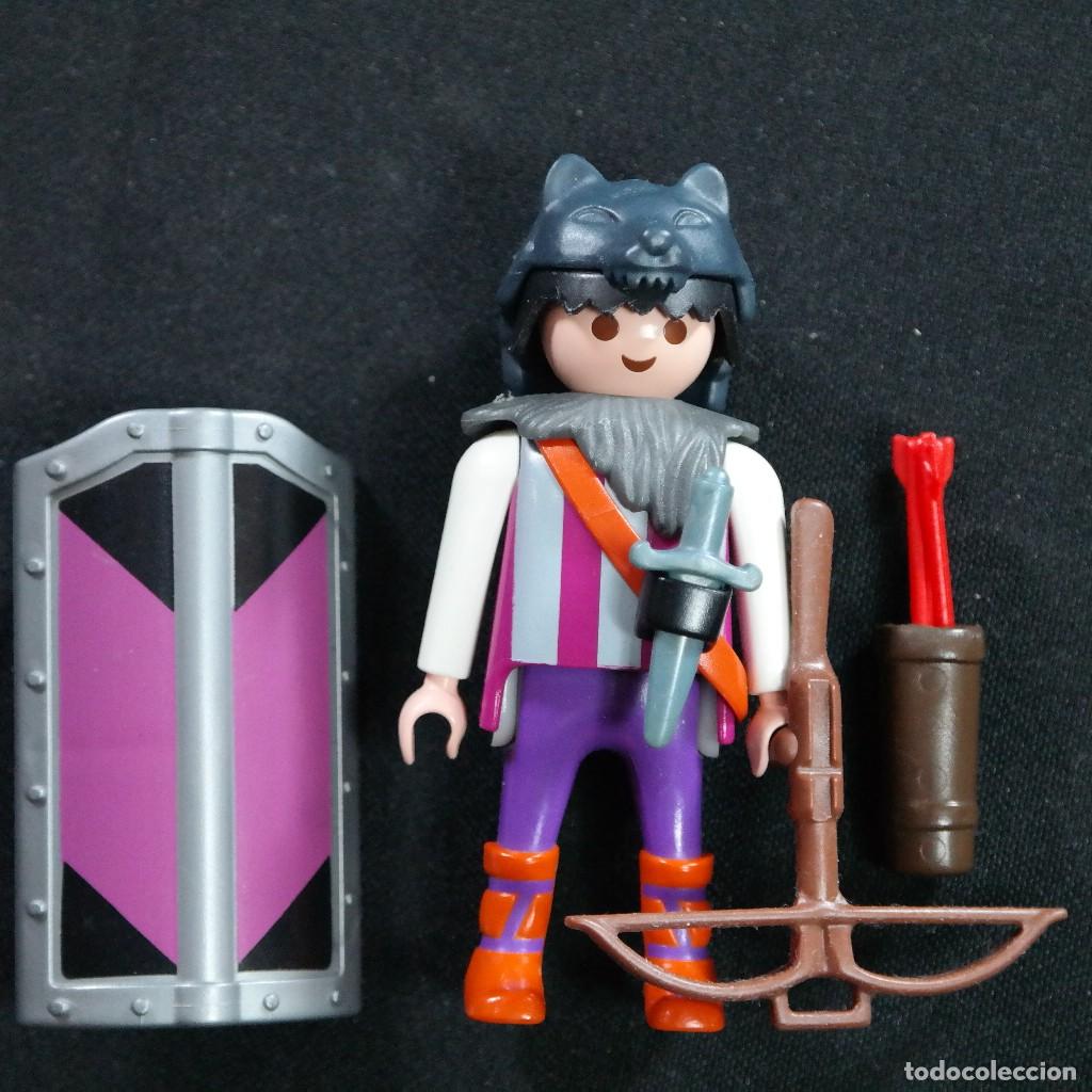 Playmobil: Playmobil barbaro ballestero ☼