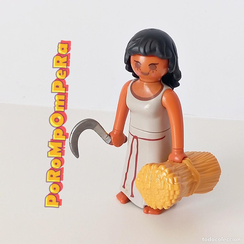 Playmobil: PLAYMOBIL figura customizada aldeana medieval bel&eacute;n mujer cosecha granjera pie descalzo hoz heno FL