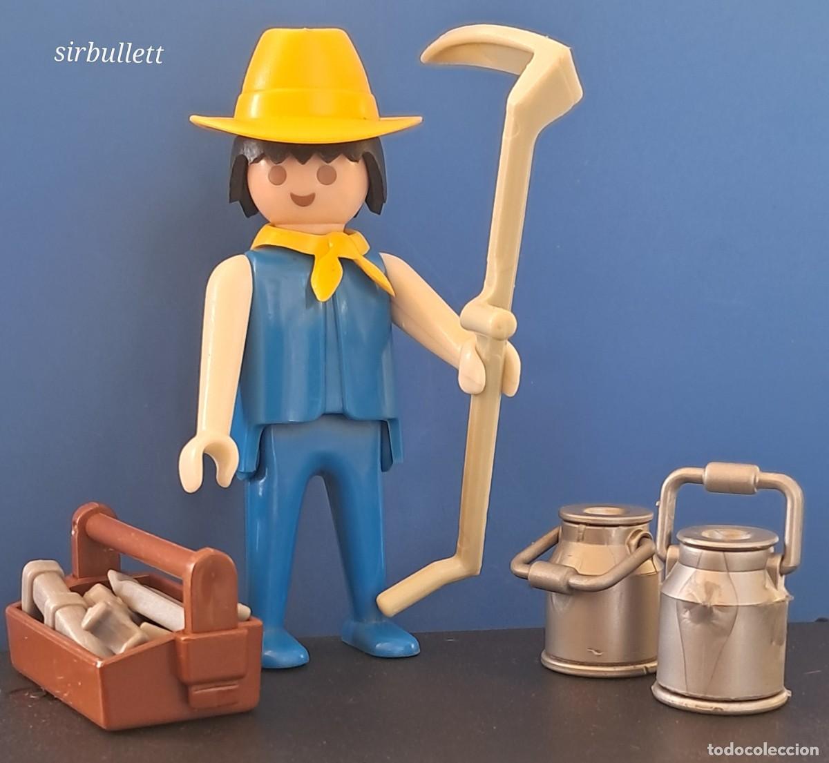 Playmobil: Figura Granjero / Lechero. Playmobil. Compatible 3500 3501. Granja. Accesorios guada&ntilde;a herramientas